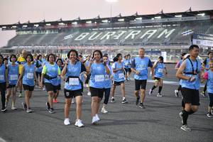 BIB: 154
                            <button type="button" onclick="openModal(10464385)" class="btn btn-primary btn-sm float-right btn-popup" data-toggle="modal" data-target=".modal-high-quality">
                        <i class="fas fa-shopping-cart"></i> Add to Cart
                    </button>
                                            <button type="button" onclick="isThisMe(10464385, true)" class="btn btn-success btn-sm float-right btn-popup btn-isme hidden" data-toggle="tooltip" data-placement="bottom" title="นี่คือรูปของคุณใช่ไหม คลิกที่นี่เพื่อเอาเข้าอัลบั้ม">
                        <i class="fas fa-plus"></i> Add to album
                    </button>
                    <button type="button" onclick="isThisMe(10464385, false)" class="btn btn-warning btn-sm float-right btn-popup btn-isnotme hidden">
                        <i class="fas fa-ban"></i> Remove from album
                    </button>